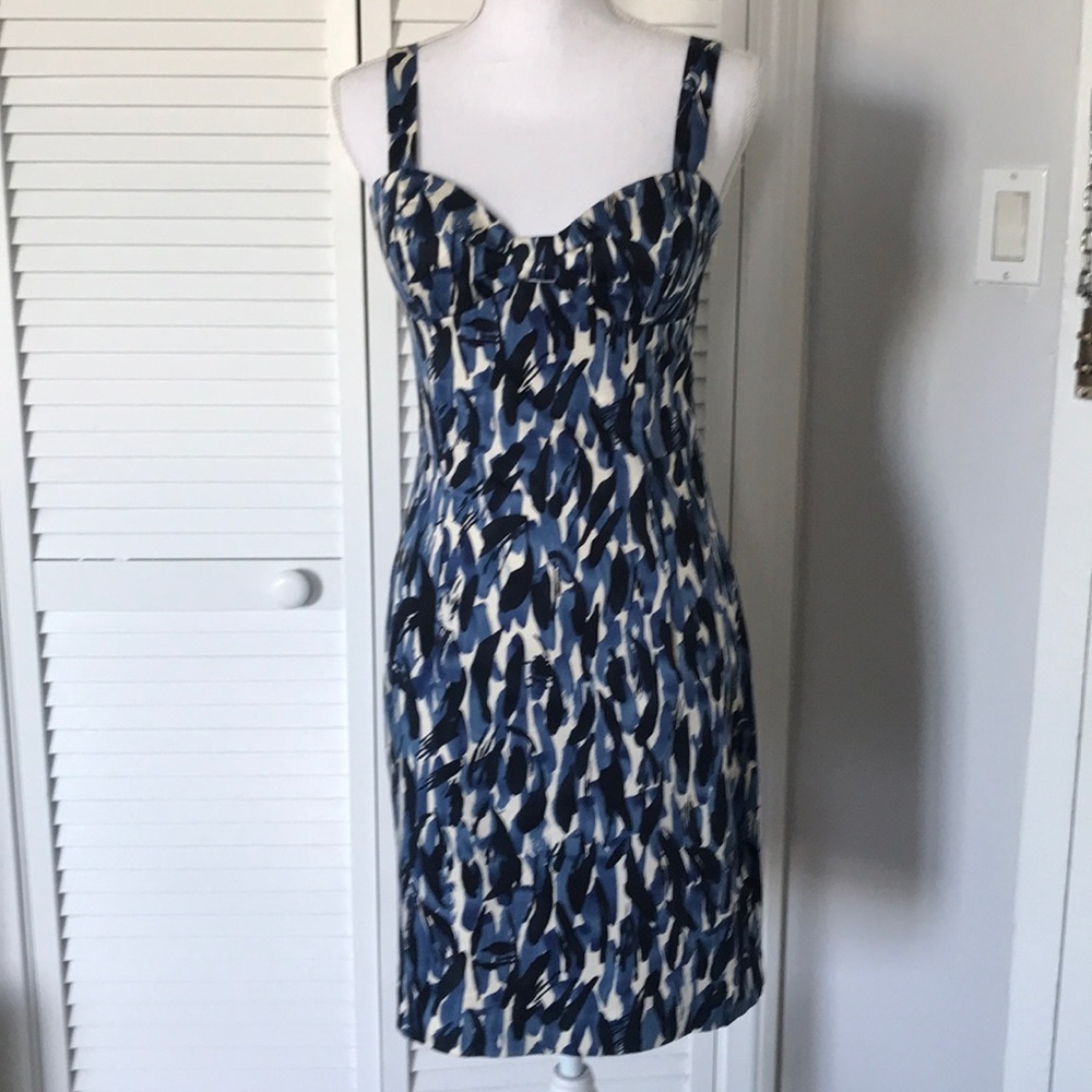 🎉 select 3 items for $30 - Pencil length dress